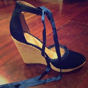 Schutz shoes - never been worn!